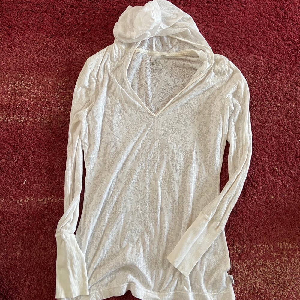 Prana Hooded sheer long sleeve medium